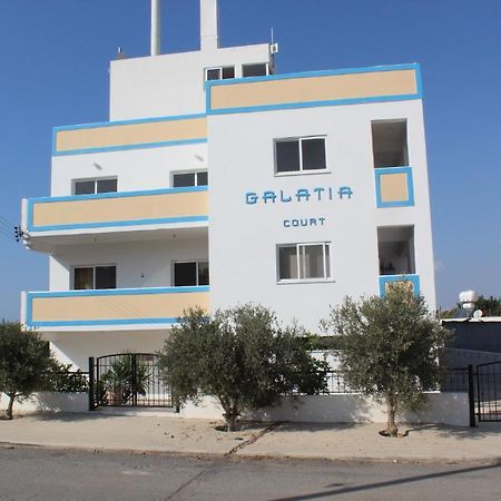 Galatia'S Court Apartment Пафос Екстериор снимка