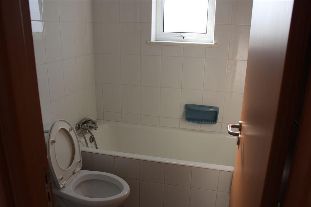 Galatia'S Court Apartment Пафос Екстериор снимка